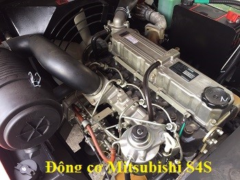 Xe nâng dầu CPCD30T8 3 tấn động cơ Mitsubishi S4S