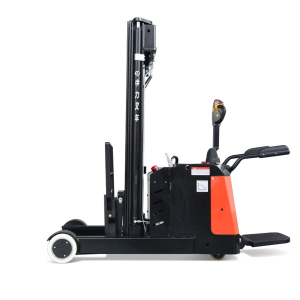 Xe nâng reach truck 1,2 tấn